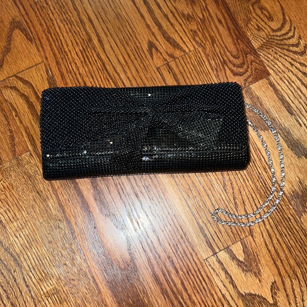 Womens evening bag beaded with bow